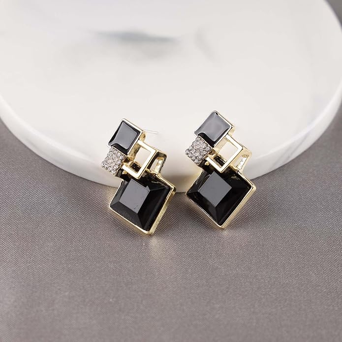 Vintage Crystal Square Drop Earrings Black Square Stud Earrings Gold Hollow Square Dangle Earrings Black Onyx Square Earrings Jewelry for Women