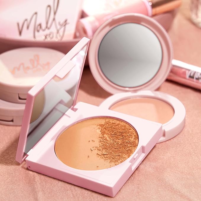 Mally Beauty The Anti-Powder Tinted Finishing Brightener, Light Mally Beauty The Anti-Powder Tinted Finishing Brightener Powder, Deep- Matte Finish, Brightens complexion and Blurs imperfections
