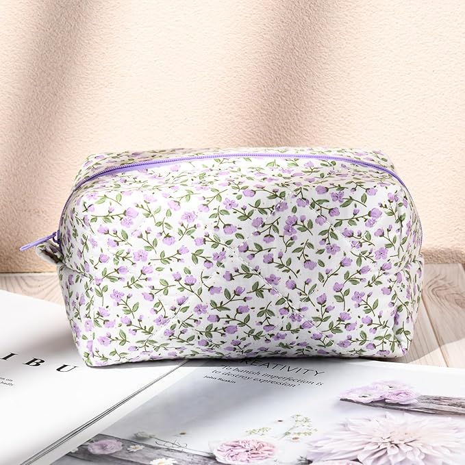 Soidram quilted makeup bag floral