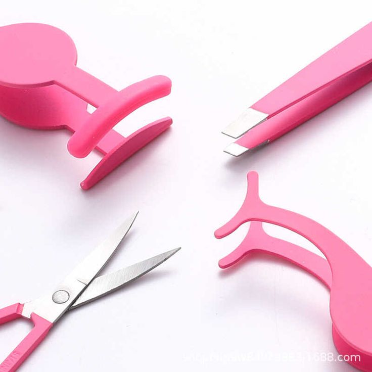 Beauty Tools (Eyelash Curlers, Tweezers)