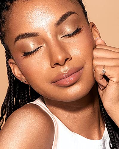 Catrice More Than Glow Powder Highlighter in Supreme Rose Beam with Silky Soft Texture for a Subtle Glow