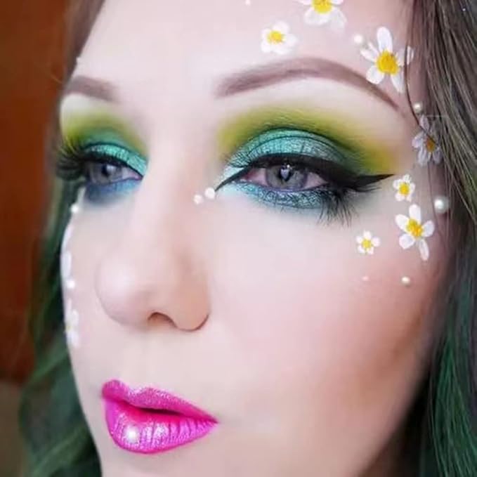 St Patricks Day16 Colors Green Glitter Matte Eyeshadow Makeup Palette,Forest Green Yellow Colorful Eye Shadow Plattet Highly Pigmented Dark Green Eyeshadow for Cosplay Halloween SFX