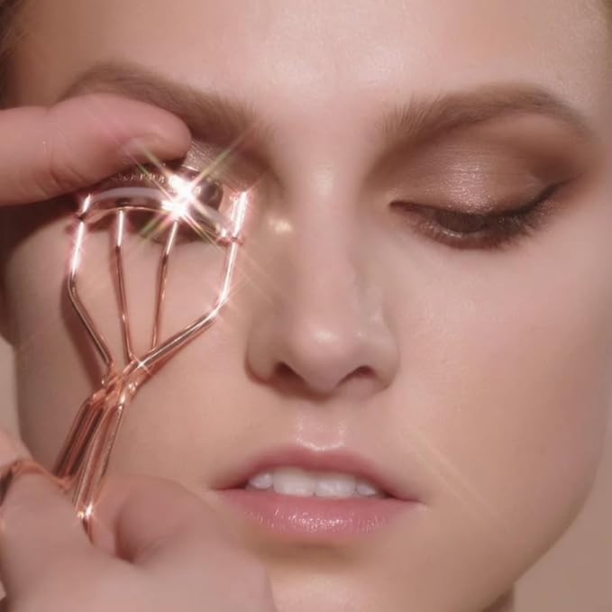 DEARDAHLIA Dream Eyelash Curler - Premium Volume-Up Curl, Wide Opening, Pinch-Free Design. Painless with Comfort Grip & 2 Silicone Refill Pads Included. Made in Korea