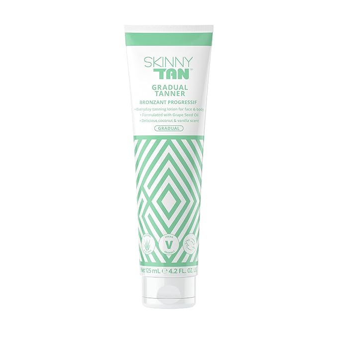 Skinny Tan Gradual Tanner - Lightweight, Fast-Absorbing Formula - Delicious Coconut and Vanilla Scent - Enriched with Aloe Vera and Guarana - Nourishes and Hydrates Skin - 4.2 oz Bronzer