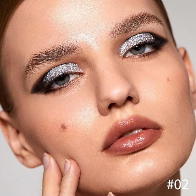 Single Glitter Eyeshadow, Shimmer Eyeshadow Palette, Korean Eye Glitter Makeup, Ultra-Blendable, Sparkle Silver Eye Shadow, Single Shade Metallic Pigmented, (Silver)