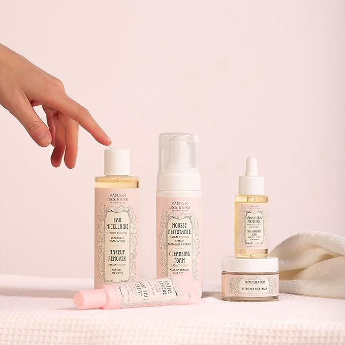 Panier des Sens - Ultra Rich Face Cream - with Hyaluronic Acid + Peony Extract - Moisturizing and Radiance - Skin Care for Women Made in France - Facial Moisturizer 99% Natural Ingredients – 1.7 floz