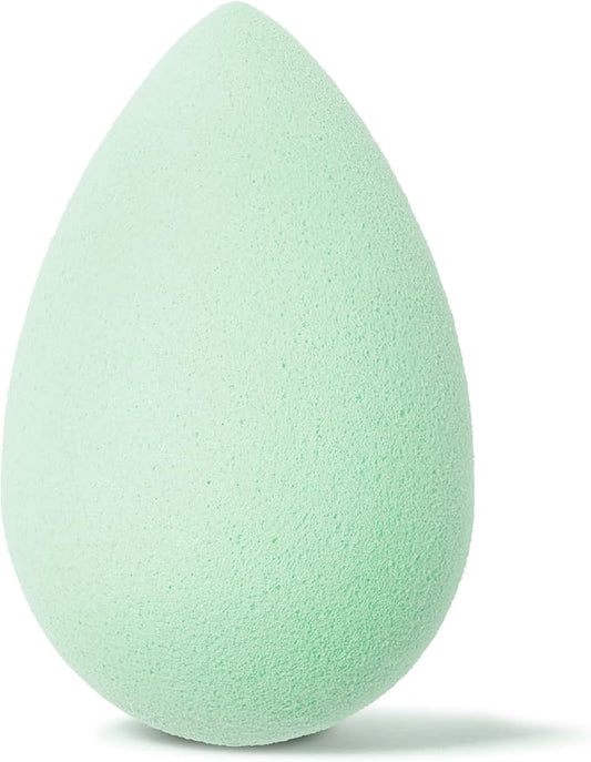Beautyblender® | Mint Beauty Blender Makeup Sponge, Super-Soft Foam Easily Blends Foundations, Powders & Creams, Made in USA, Reusable, Washable, Streak Free Application, Vegan, Cruelty Free