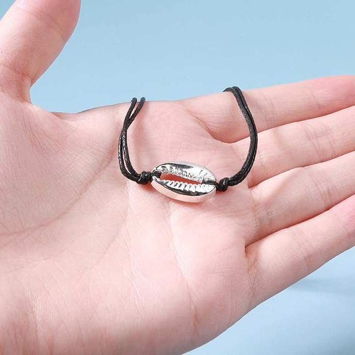 Boho Layered Suede Choker Necklace Black Leather Shell Necklace Silver Sea Shell Necklace Short Minimalist Collar Necklace Chain Jewelry for Women Beach Lover Gifts