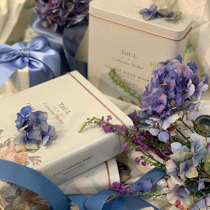 Catherine Muller Floral Hand Mask 8 Pairs, Moisturizing Gloves for Dry Hands with Elder Flower & CICA, Repairing and Nourishing Hand Care Treatment for Cracked, Rough, and Dry Skin