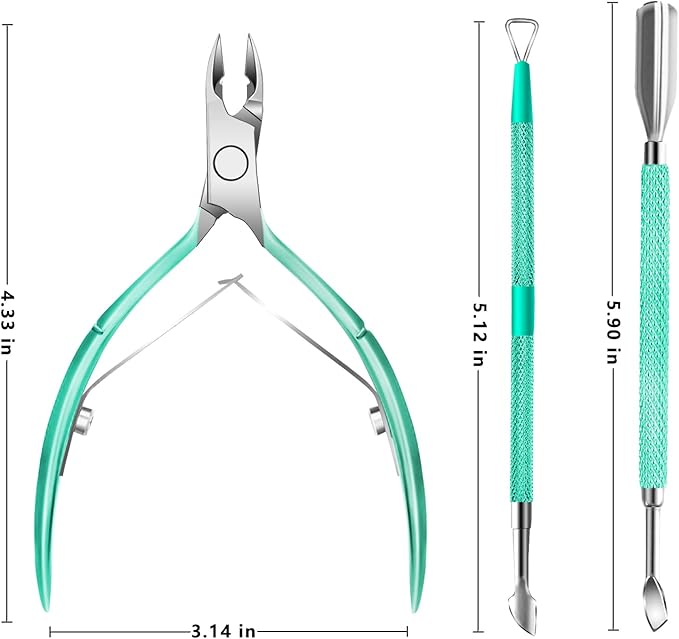 Cuticle trimmer with cuticle pusher