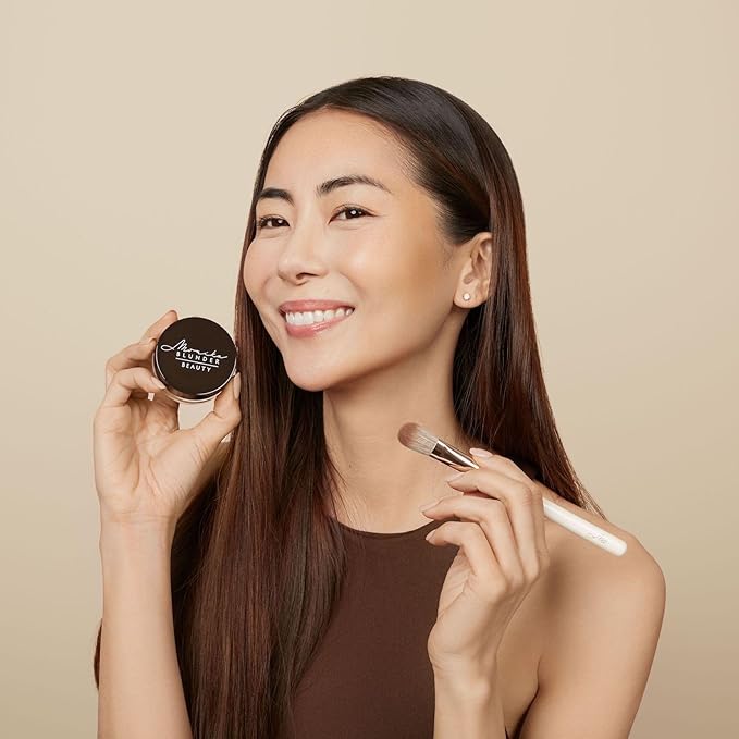 Monika Blunder Beauty - Blunder Cover Foundation, Concealer - Shade: 1.5 - Eins.5 - Very Fair, Yellow Undertones - Clean Beauty, All-In-One, Cruelty-Free, Vegan - 0.62 oz