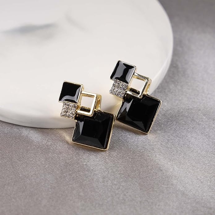 Vintage Crystal Square Drop Earrings Black Square Stud Earrings Gold Hollow Square Dangle Earrings Black Onyx Square Earrings Jewelry for Women