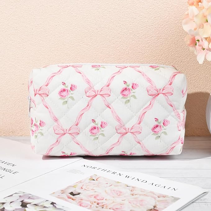 Soidram floral makeup bag quilted