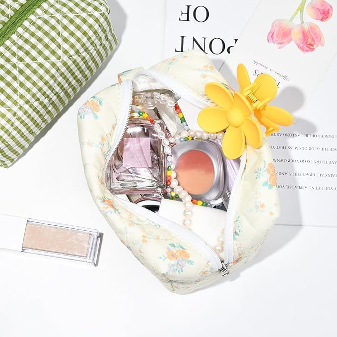 Soidram floral makeup bag quilted