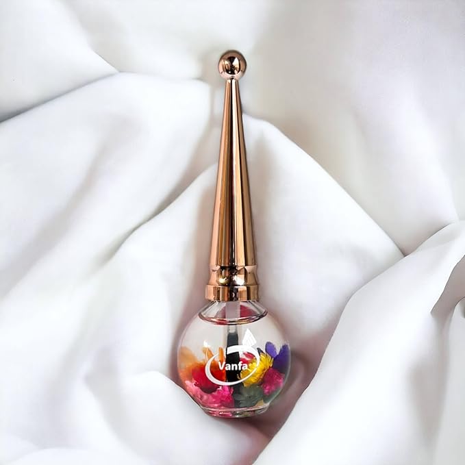 Cuticle Oil infused with real