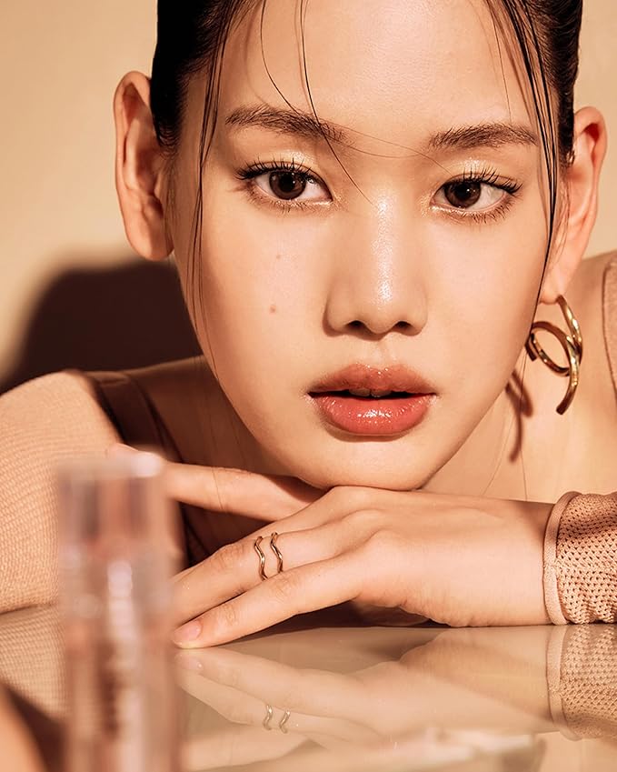 Glint Liquid Gel Highlighter (Dewy Moon, 0.) - Nose, Lips. 1oz