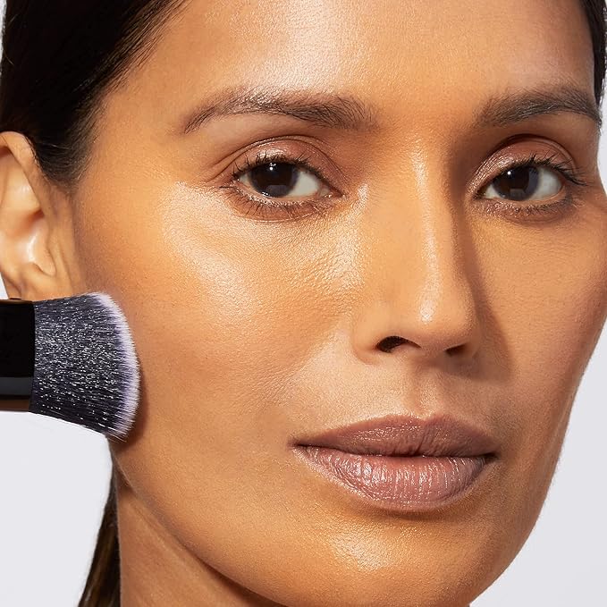 LAURA GELLER NEW YORK Ready-n-Radiant Kit (3 PC) - Baked Bronze-n-Brighten, Mediium + Spackle Super-Size Skin Perfecting Primer, Champagne Glow + Retractable Angled Kabuki Brush