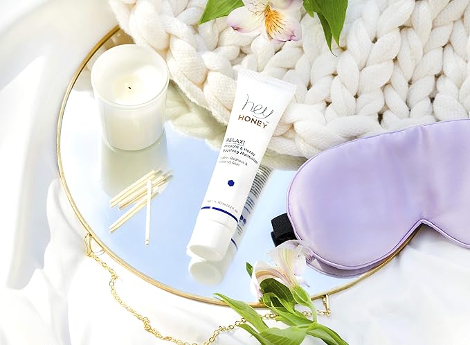 Hey Honey Skincare Relax, Instant Rosacea Treatment & Face Redness Relief - Dermatologically Tested Calming Moisturizer for Sensitive Skin Oil- Free with Honey & Propolis Anti-Aging Benefits | 2.2 Oz