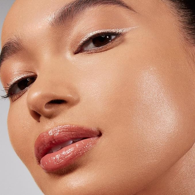 Morphe Lightform Liquid Foundation - Extended Hydration Foundation Makeup with a Lasting, Natural Radiant Finish - Long-Wearing Formula with Buildable, Medium Coverage - Medium 12W (1.01 fl oz)