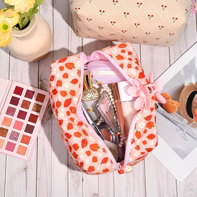 Soidram pink makeup bag quilted