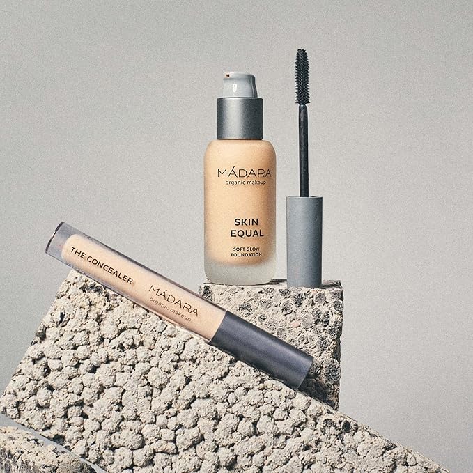 MÁDARA Organic Skincare | Skin Equal Soft Glow Foundation SPF15 ROSE IVORY 30-30ml, Mineral foundation with hyaluronic acid, Buildable medium coverage, Dewy foundation, Vegan, COSMOS certified