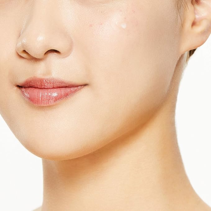 COSRX AC Collection Acne Patch, 26 Patches with Centella Asiatica Extract, Blemishes and Zits Cover, Spot Stickers for Face and Body