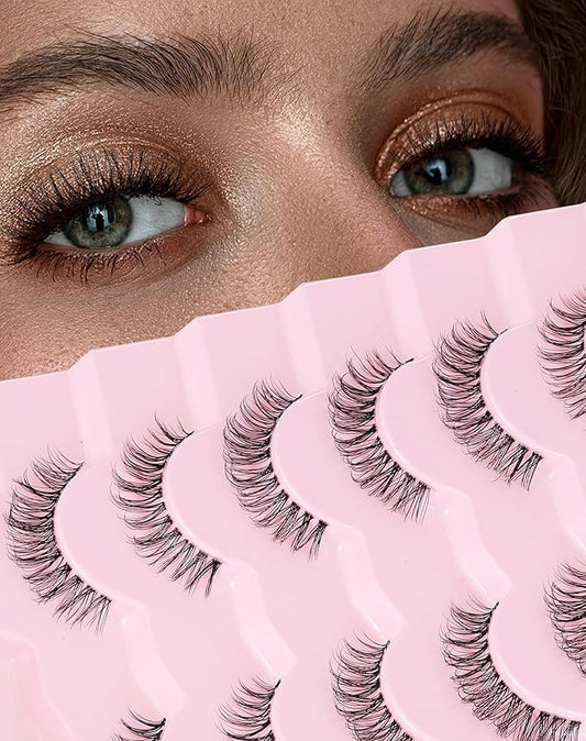Short Strip Lashes Natural Eyelashes Wispy Lashes Fluffy Mink Lashes C Curl Eye Lashes Soft Small False Eyelashes Demi Wispies Eyelashes 7 Pairs