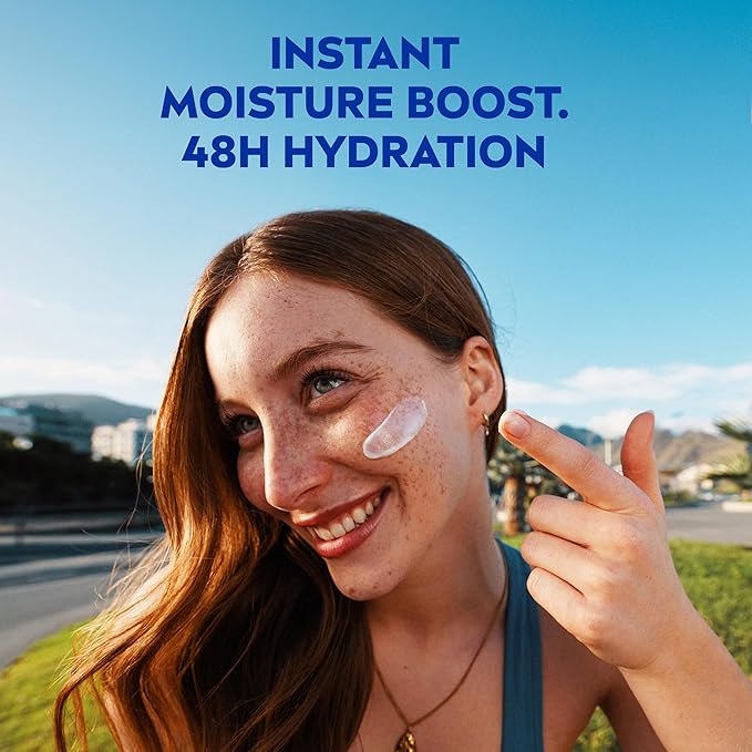 NIVEA Soft Moisturizing Creme 6.8 Ounce (Pack of 4)