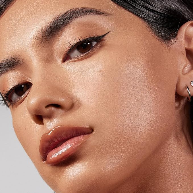 Morphe Lightform Liquid Foundation - Extended Hydration Foundation Makeup with a Lasting, Natural Radiant Finish - Long-Wearing Formula with Buildable, Medium Coverage - Medium 13N (1.01 fl oz)