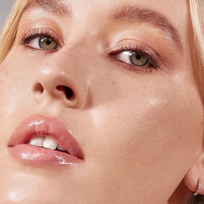 Morphe Lightform Liquid Foundation - Extended Hydration Foundation Makeup with a Lasting, Natural Radiant Finish - Long-Wearing Formula with Buildable, Medium Coverage - Light 03C (1.01 fl oz)