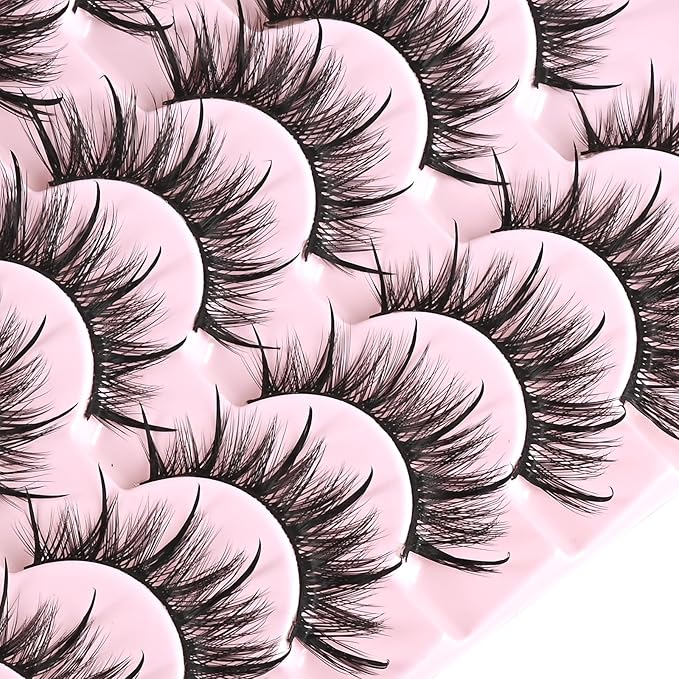 FARRED Wispy Lashes Hybrid Mink Eyelashes 14 Pairs Short Cat Eye Natural Fluffy False Eyelashes Faux Mink Strip Eye Lashes Pack for Daily Makeup (F17 | 8-16 mm)