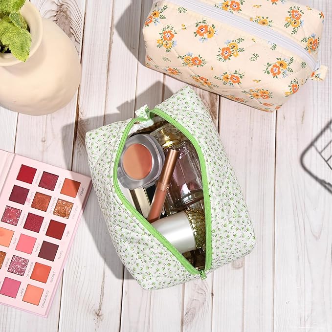 Soidram floral makeup bag quilted