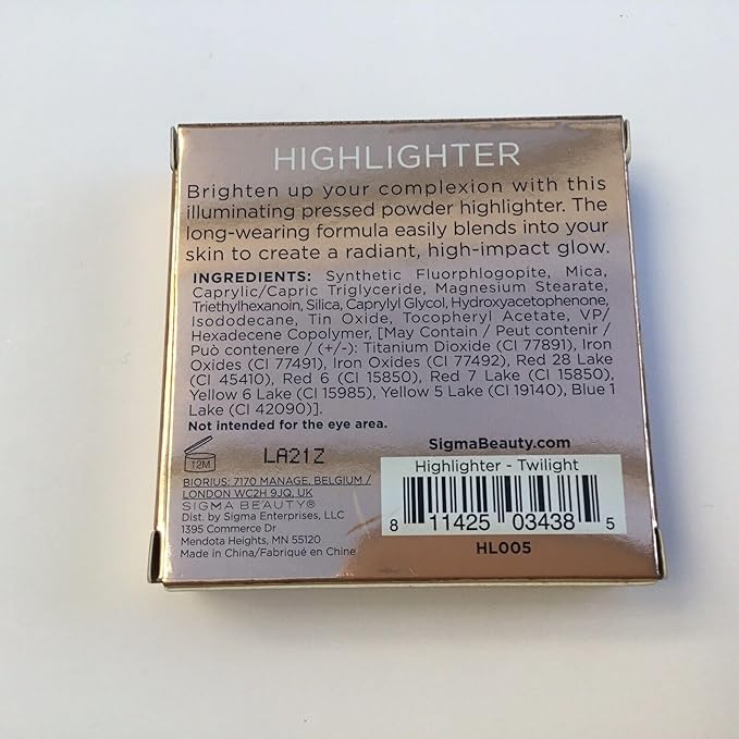 Sigma Beauty Highlighter Makeup – Illuminating Highlighting Powder for Face, Sheer Glimmer Face Highlighter for Cheeks, Cupid’s Bow, & Brow Bone (Twilight, Pinky Quartz Metallic)