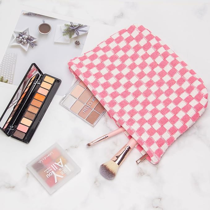 Pazimiik knitted checkered makeup bag