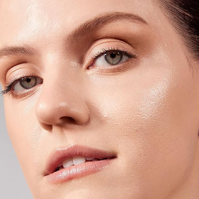 Morphe Lightform Liquid Foundation - Extended Hydration Foundation Makeup with a Lasting, Natural Radiant Finish - Long-Wearing Formula with Buildable, Medium Coverage - Light 02N (1.01 fl oz)