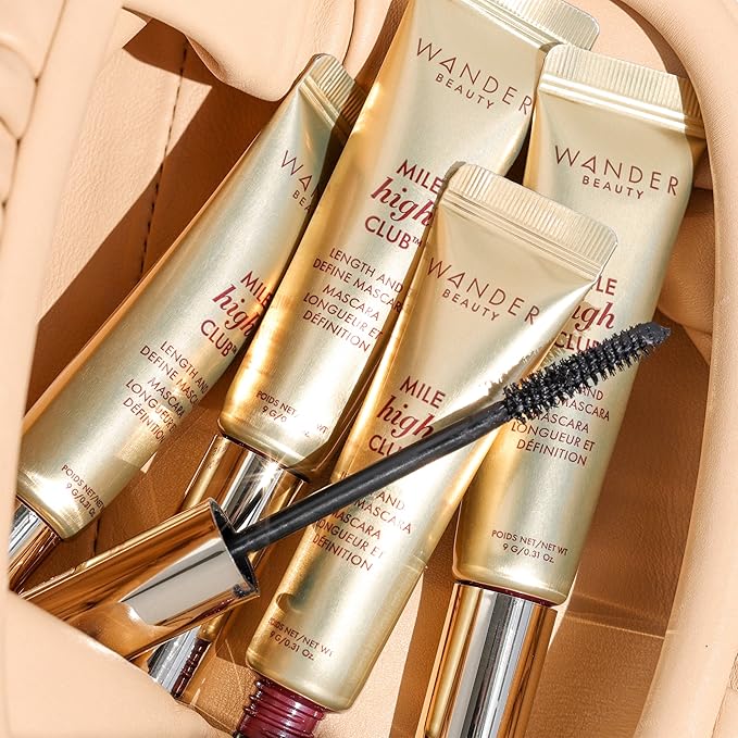 Wander Beauty Mile High Club Length + Define Black Mascara - Smudge-Proof, Lash Lengthening Mascara for a Full, Fanned Out Effect - Castor Oil + Peach Leaf Conditions & Strengthens - 0.31 fl oz