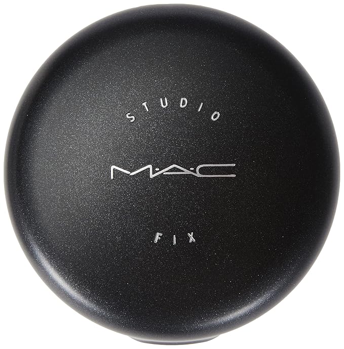 MAC Studio Fix Powder Plus Foundation NC20, NW18,
