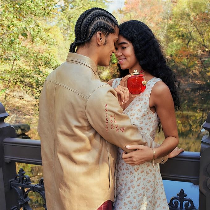 Coach Love Eau de Parfum - Long Lasting Fragrance with notes of Strawberry, Red Velvet Rose & Cedarwood 1.0 fl. oz.